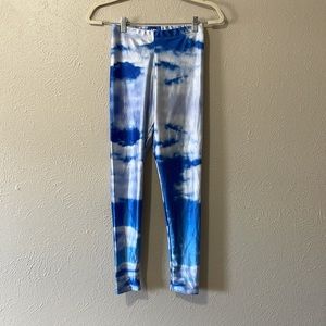 Blackmilk Cloud Leggings M